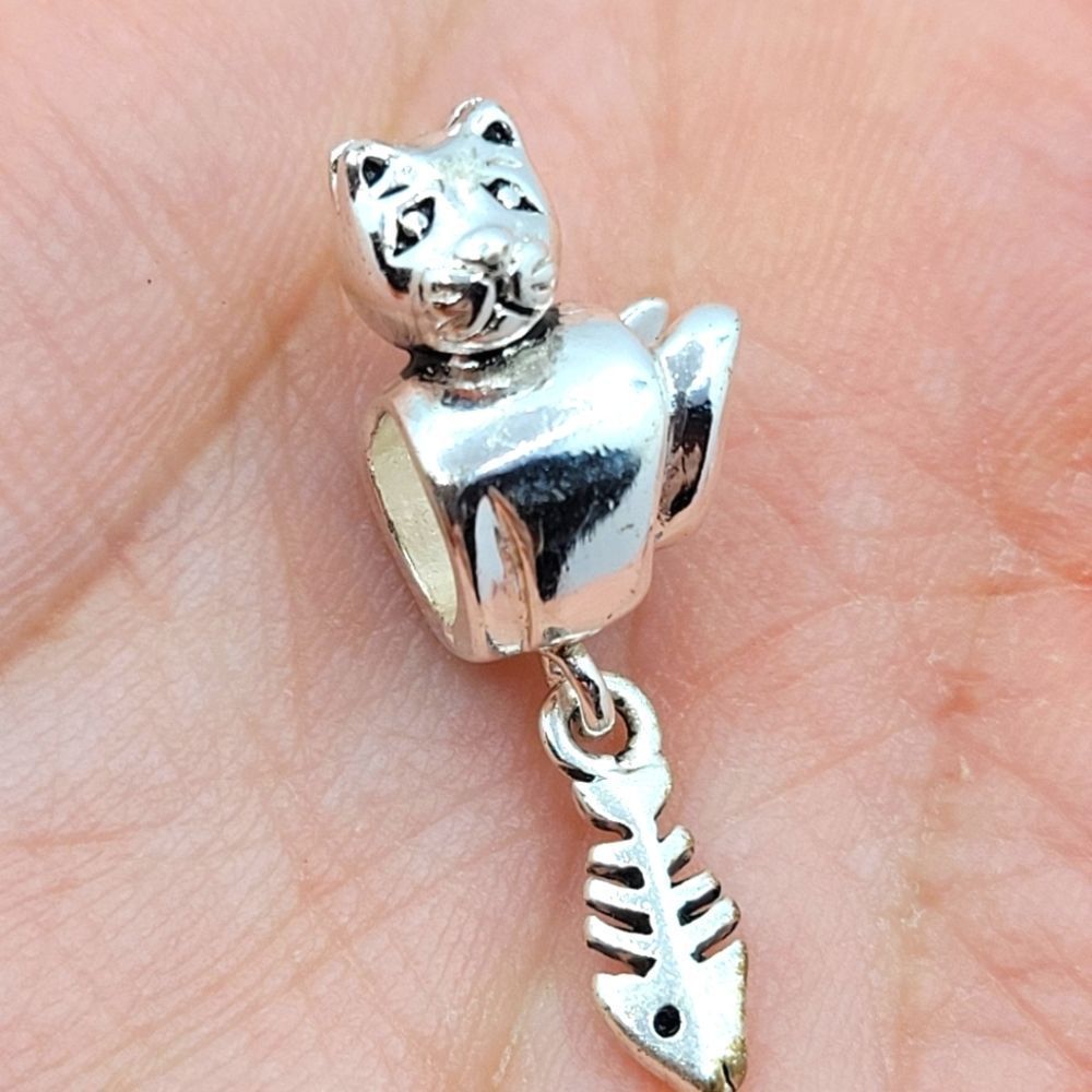 5/$21 ❤ Silver Kitty Cat With Fish Dangle Charm for Pandora Bracelets